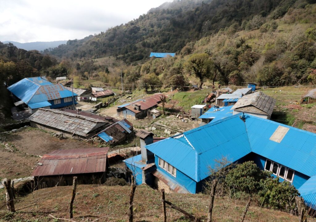 Ghorepani village Annapurna teahouse By Mountain People