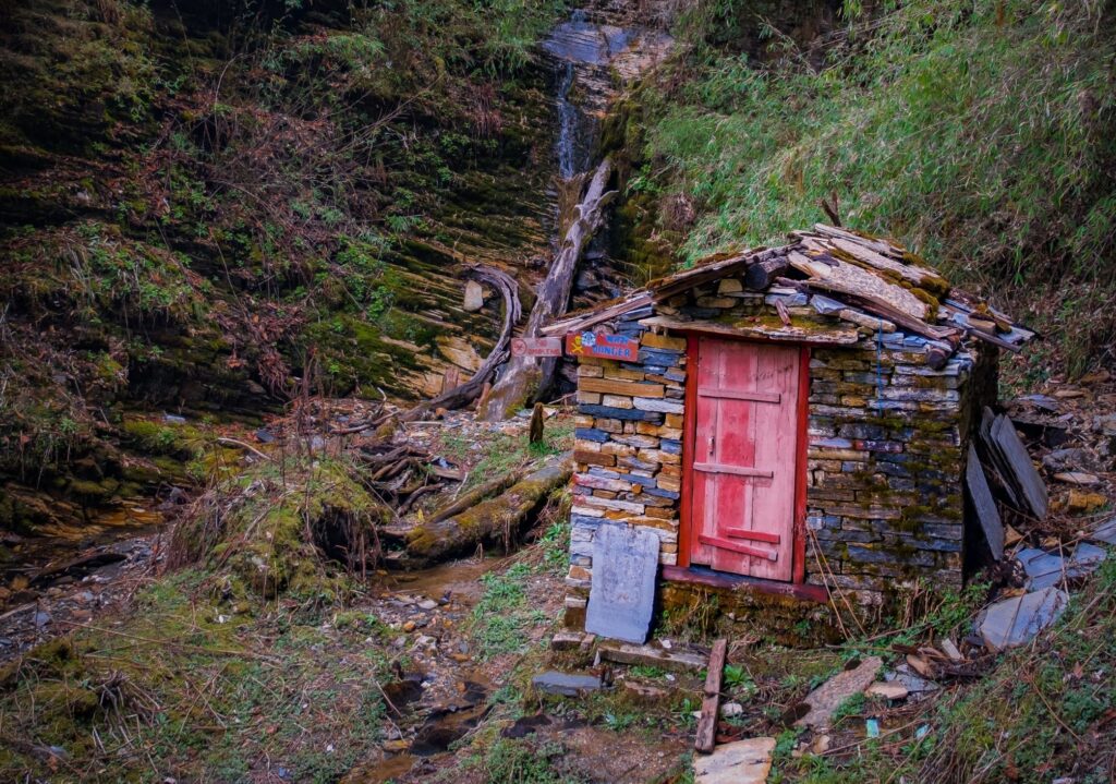 House By Mountain People