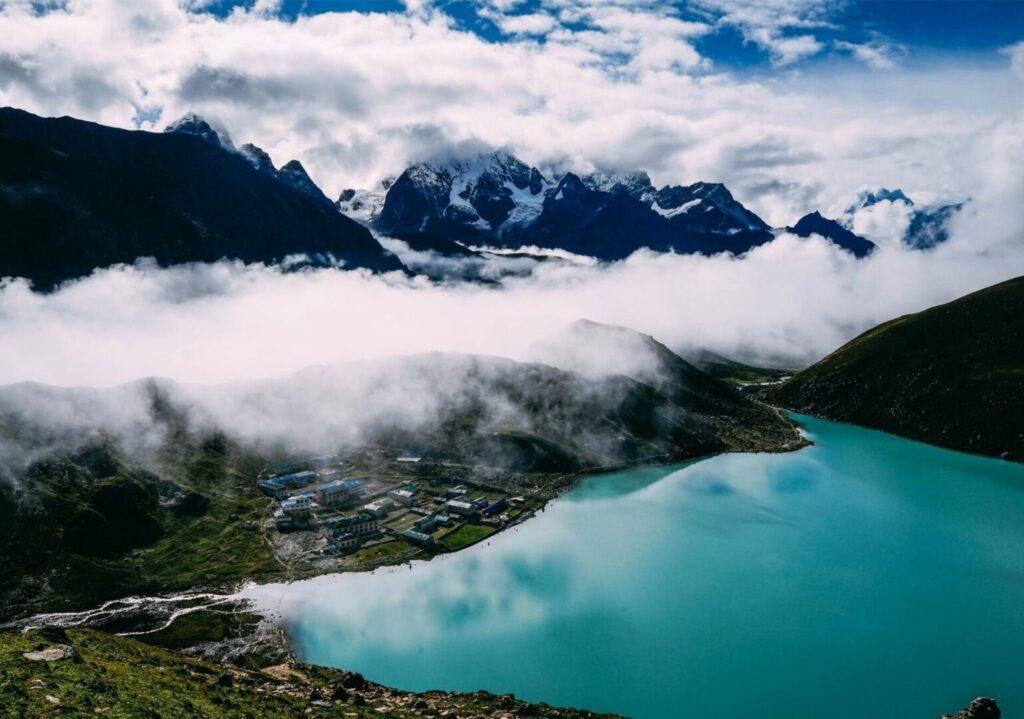 Gokyo Lake Gokyo Nepal – By Mountsin People