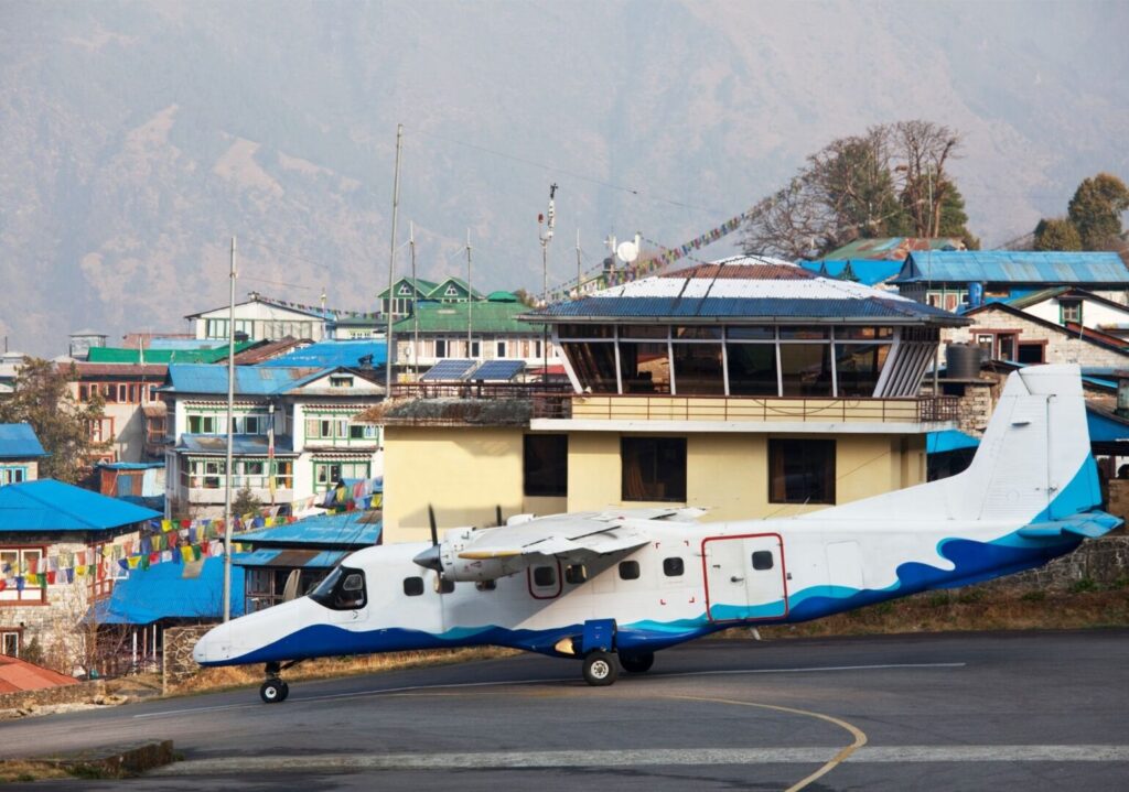 Lukla plane Nepal – By Mountain People