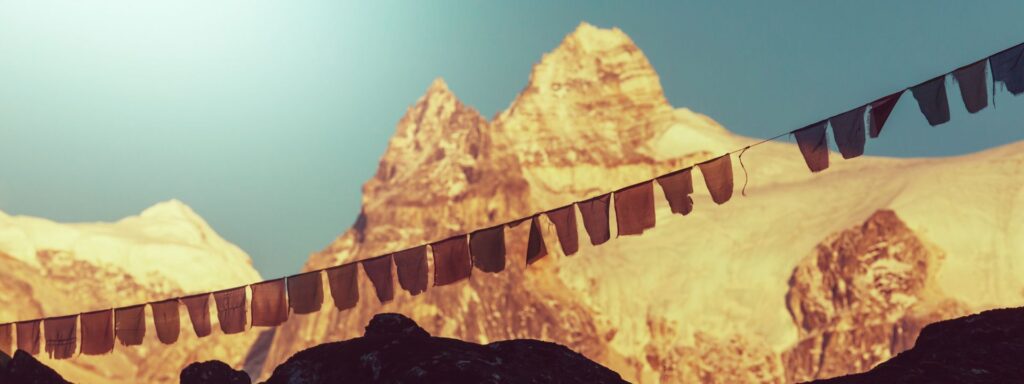 Nepal Trek–Kangchenjunga Circuit the Hidden Giant–By Mountain People